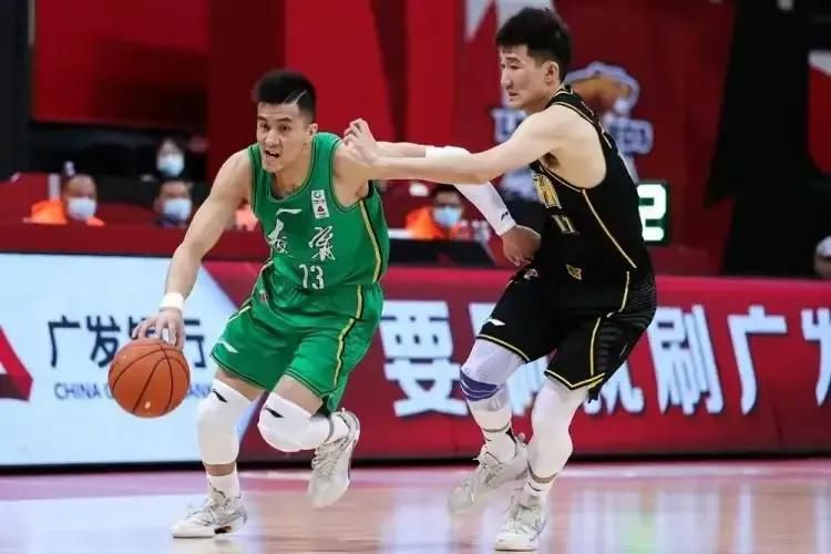 《沙丘：预言》曝新预告 重返厄拉科斯2024-10-18 《沙丘：预言》曝剧照 解锁“姐妹会”成员卡司！