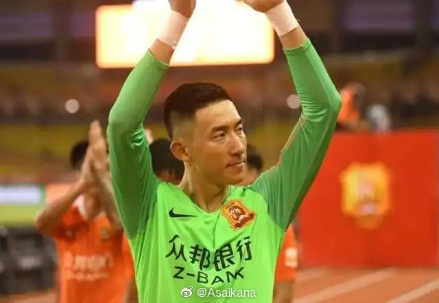 专访《乔妍的心事》导演:被赵丽颖第一个镜头震撼 2024-10-27 赵丽颖、辛芷蕾主演电影《乔妍的心事》在中国内地院线上映后，将在东京国际电影节亮相、竞逐主竞赛单元奖项。